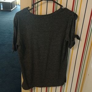 Old navy kids xl shirt
